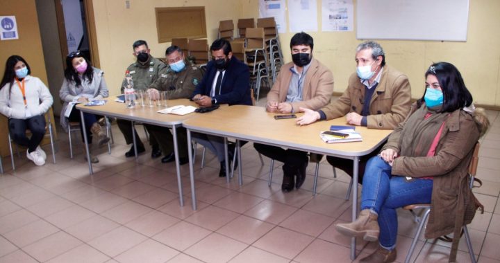 Quillota: Municipio, Delegación y Policías se reúnen con vecinos para enfrentar la delincuencia colaborativamente