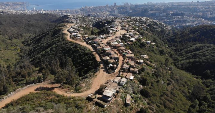 Alcaldía Ciudadana regulariza cuatro campamentos de Valparaíso que iniciarán proceso de urbanización inédito en el país