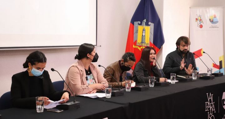 Alcaldía Ciudadana realiza Encuentro por la Vivienda en medio de histórica regularización de cuatro campamentos de la comuna