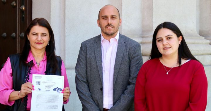 Diputado Longton pide al #gobierno echar marcha atrás y no poner la lápida a #Liceos #Bicentenario: