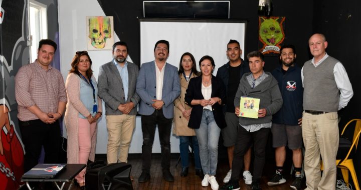 A PARTIR DE CASOS DE #DISCRIMINACION SEREMI DE ECONOMÍA Y GREMIO #GASTRONÓMICO DE VIÑA DEL MAR CAPACITAN SOBRE TRATO INCLUSIVO A PERSONAS CON DISCAPACIDAD.