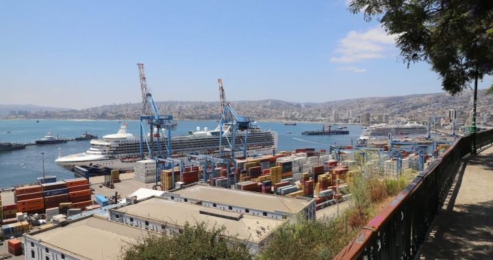 Cuatro veces de cruceros y 20% más de ocupación hotelera: las cifras que dejan un balance positivo al sector turístico comercial en Valparaíso