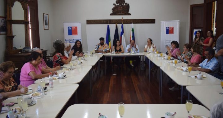 En la región de Valparaíso ya pueden postular al fondo nacional de Senama las organizaciones de personas mayores