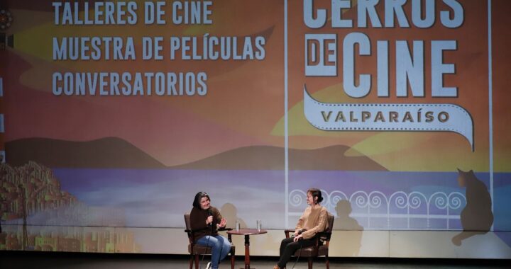 Valparaíso lanzó inédito proyecto “Cerros de Cine” con proyección de “La Memoria Infinita” en el Teatro Municipal