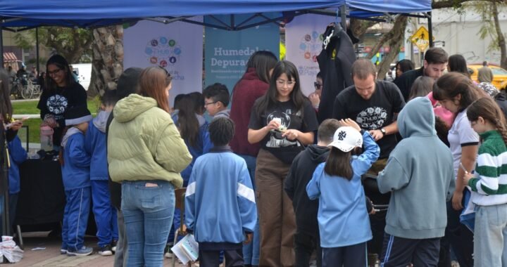 HUB Ambiental UPLA: Acercando la Ciencia a Escolares de Llay-Llay y Villa Alemana