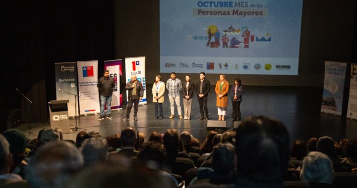 Gala artística en Parque Cultural de Valparaíso reúne a más de 300 personas mayores