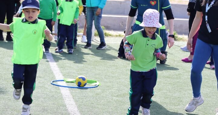 “Yo vivo feliz”: Niñas y niños de Quilpué participan en jornada interescolar de actividad física y hábitos saludables