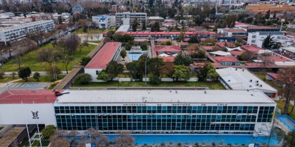 Patricia Bastías: De la adversidad a la excelencia académica en la Usach