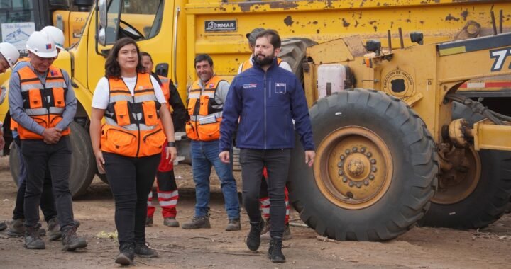 Reconstrucción en Villa Alemana: Alcaldesa Toledo y Presidente Boric Inauguran Viviendas de Emergencia