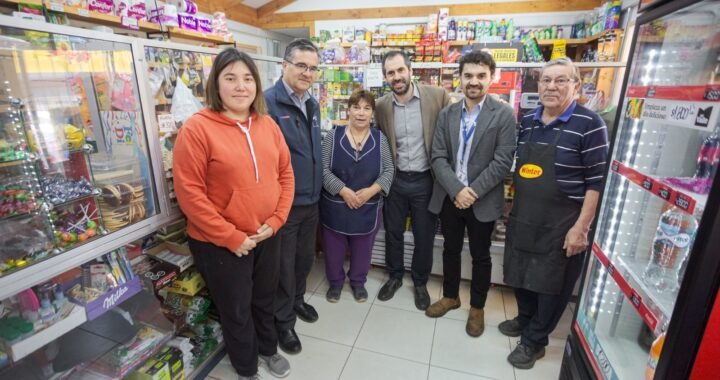 Ministro de Economía Visita MiPymes Afectadas por Incendios en Valparaíso