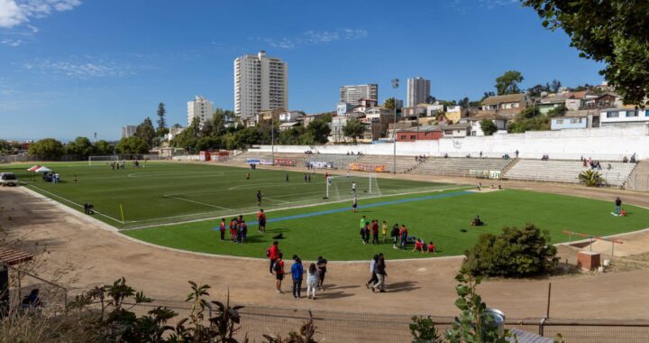 Inauguración del renovado Estadio O’Higgins con pasto sintético de nivel FIFA