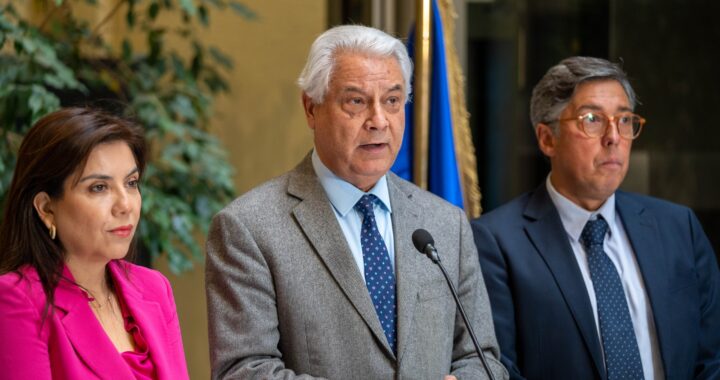 Diputados oficialistas exigen al Gobierno enfrentar el cierre de hospederías del Hogar de Cristo