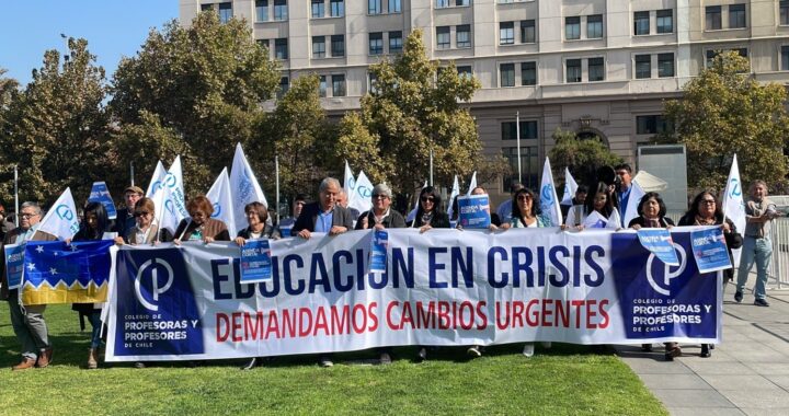 Profesores al límite: posible paro indefinido si no se aprueba la Agenda Corta