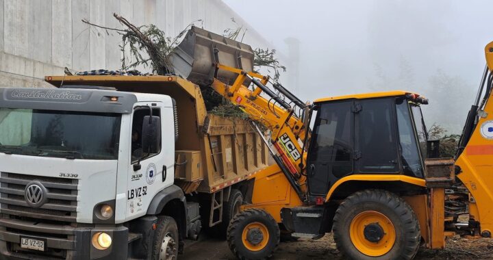 Gendarmería refuerza cortafuegos en cárcel de Valparaíso ante temporada de incendios