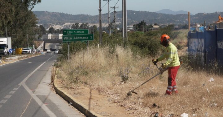 Villa Alemana celebra inicio de limpieza en caminos rurales tras gestión provincial