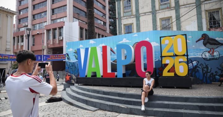 Valparaíso refuerza llamado a elegir servicios turísticos formales en verano