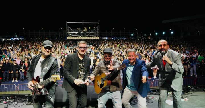 Villa Alemana vivió una noche multitudinaria de amor y música con Natalino