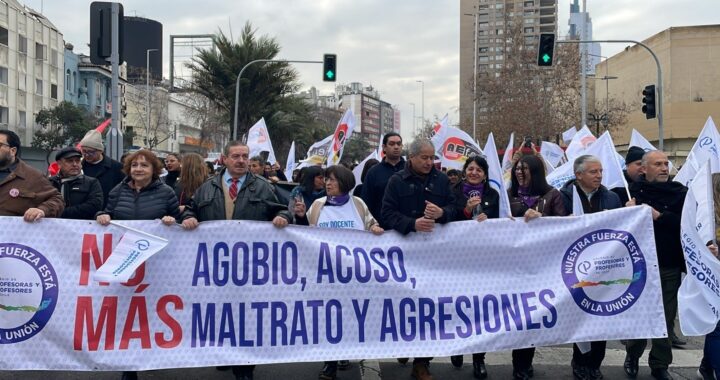 Colegio de Profesores acusa desconocimiento presidencial sobre violencia escolar