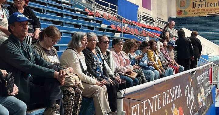 Valparaíso impulsa el envejecimiento activo con más de mil personas mayores en talleres gratuitos